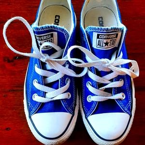 Womens Size 6 Blue Converse